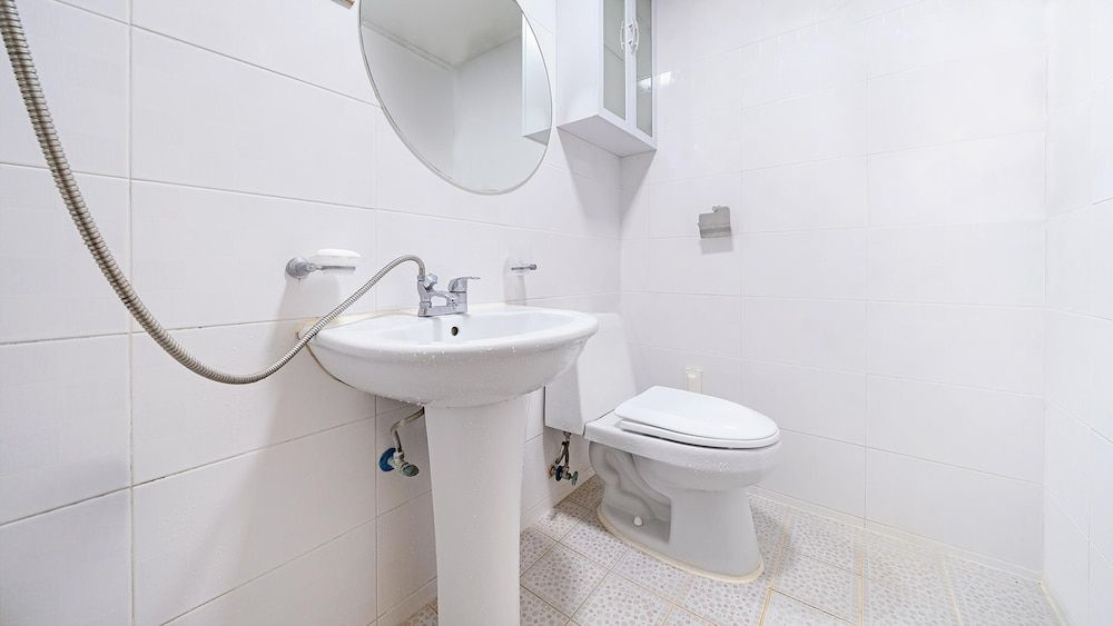 Geoje Youngsu Pension Basic Room, 1 Bedroom (B102) 4