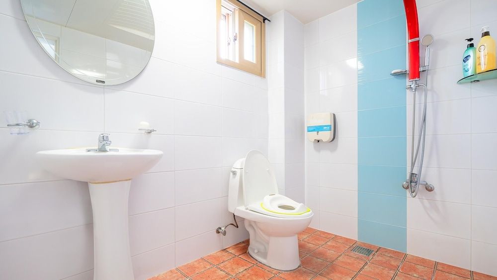 Gapyeong Lucerne Kids Spa Pension Basic Room, 1 Bedroom (Kids Room 302) 3