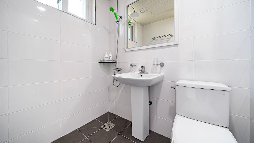 Gangneung Lacblanc Pension Basic Room, 1 Bedroom (204) 8