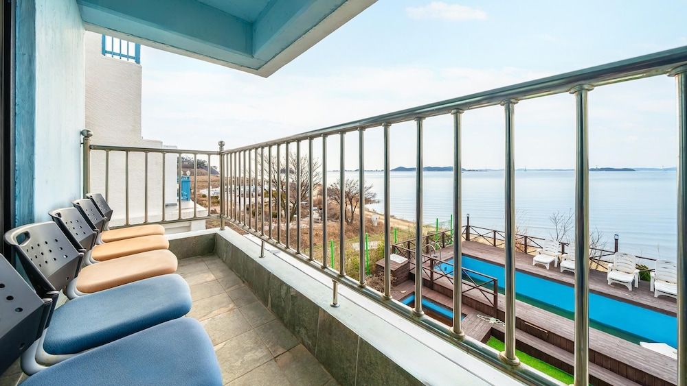 Jebudo Gloria Pension Basic Room, 1 Bedroom (201)