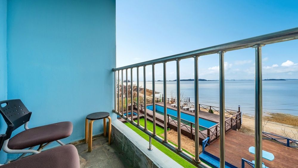 Jebudo Gloria Pension Basic Room, 1 Bedroom (203)