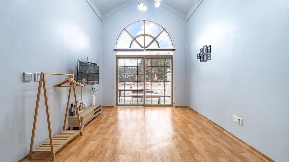 Taean Atirans Beach Pension Basic Room, 1 Bedroom (tera3)