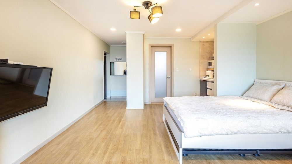 Wonju Quirinale Pension Basic Room, 1 Bedroom (deulkkot) 2