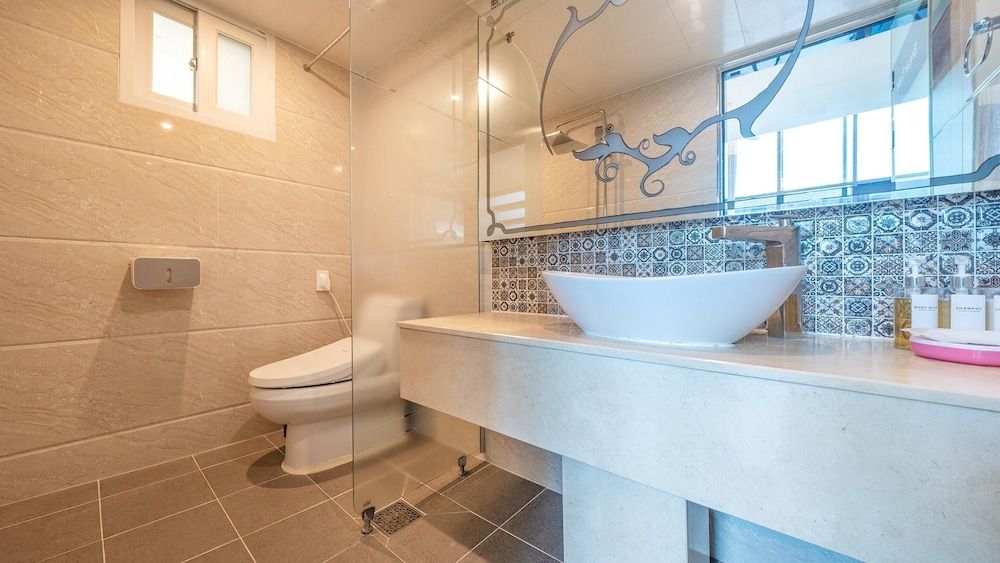 Geoje Break Time Pension Basic Room, 1 Bedroom (Room 302) 5