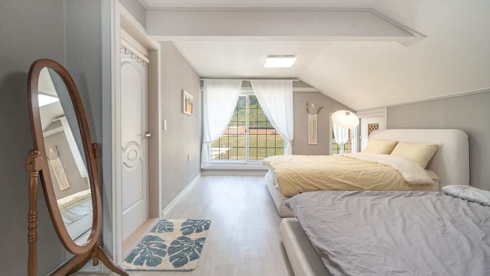 Yeosu Canada meo Village pet Pension Basic Room, 1 Bedroom (Room 401) 2