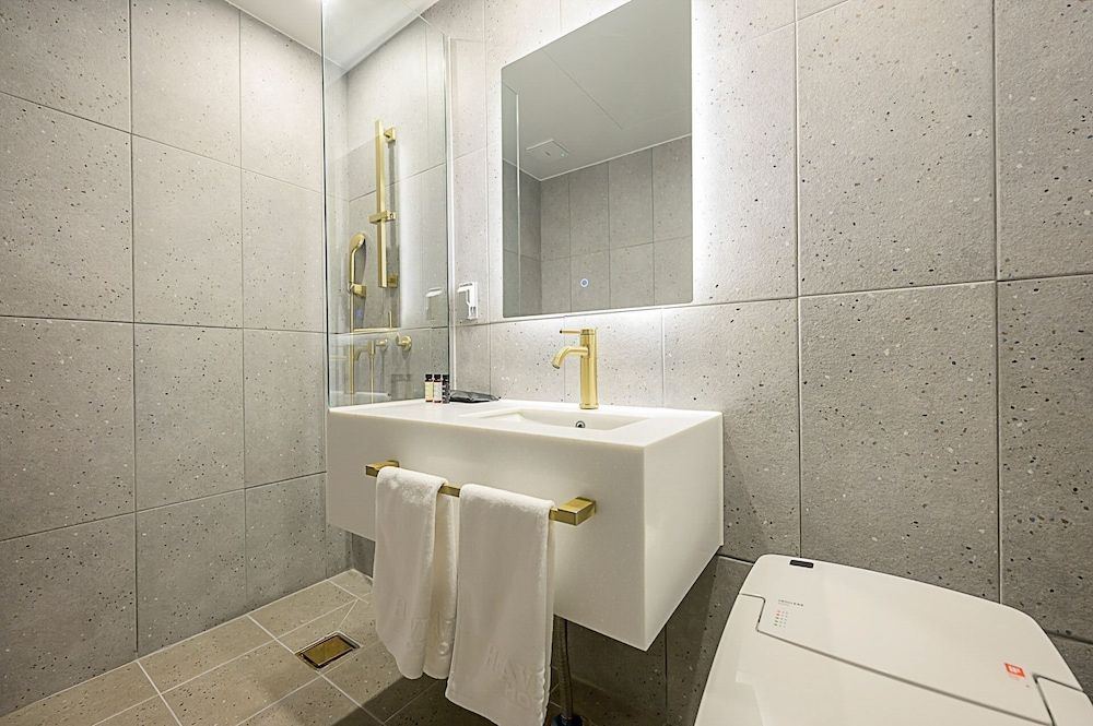 Mokpo H Avenue Hotel Peace Plaza Superior Room 9