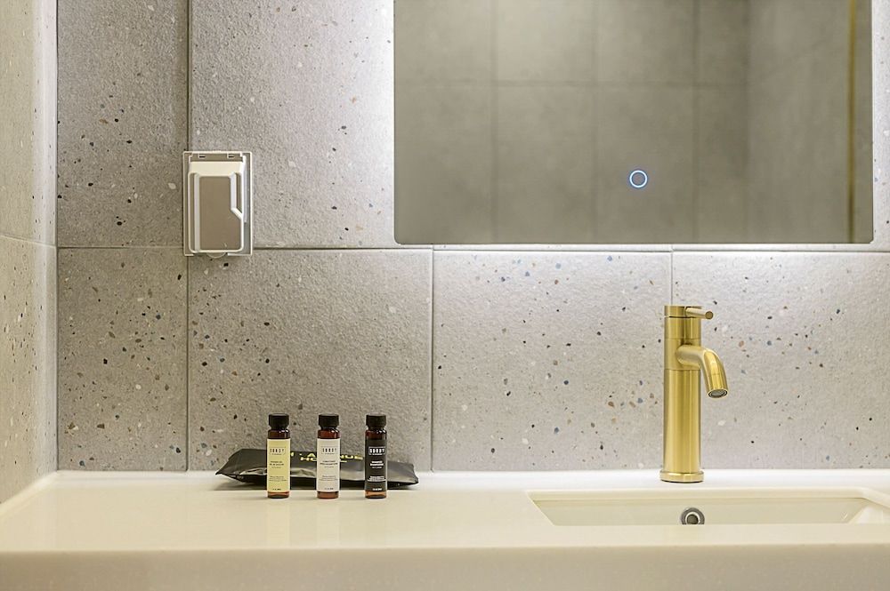 Mokpo H Avenue Hotel Peace Plaza Superior Room 8