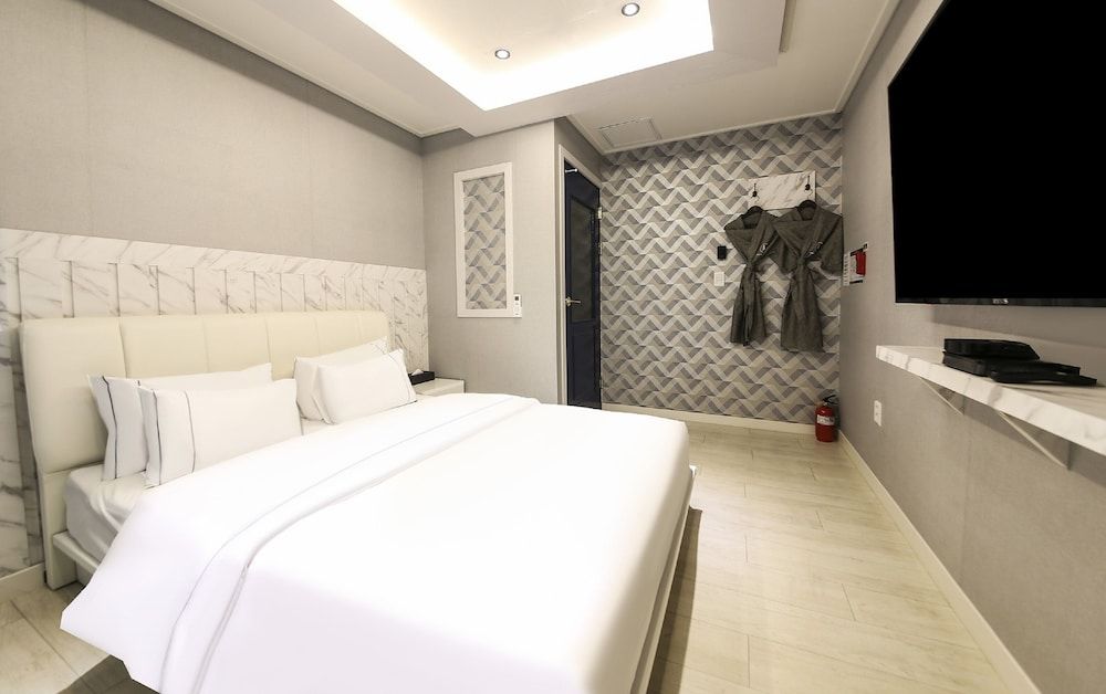 Heimishi Hotel Tongyeong Premium Double Room, City View