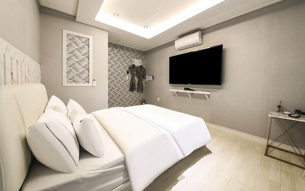 Heimishi Hotel Tongyeong Premium Double Room, City View 2