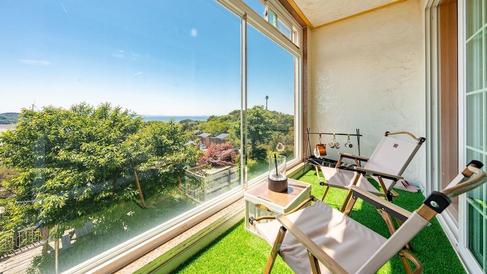 Yeongheungdo Noeul&bada Pension Basic Room, 1 Bedroom (Room 202)