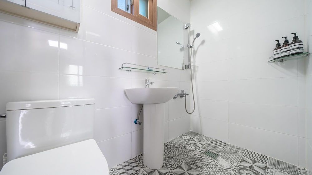 Namhae Familyae Pension Basic Room, 1 Bedroom (C2) 8