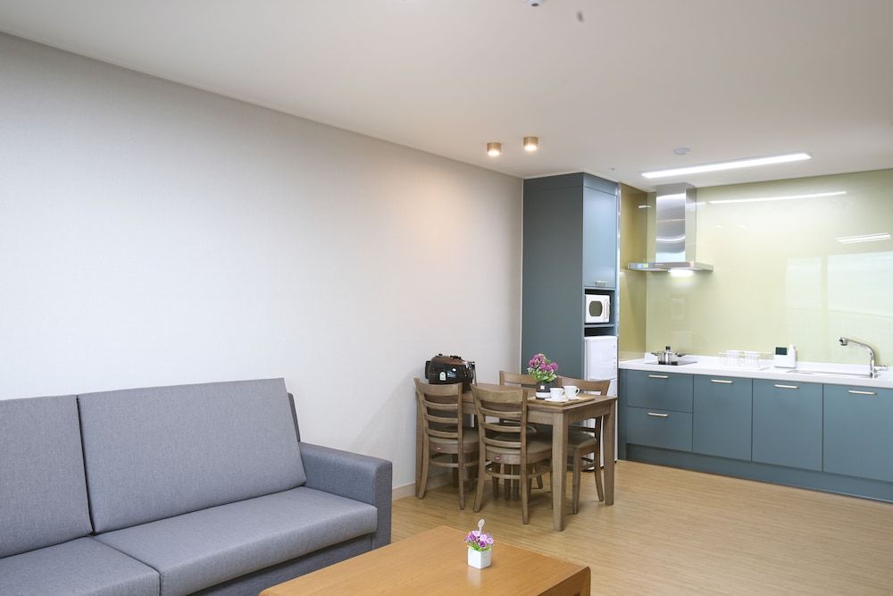 Sunvalley Resort Goheung Deluxe Room (25py No Cooking Allowed) 4