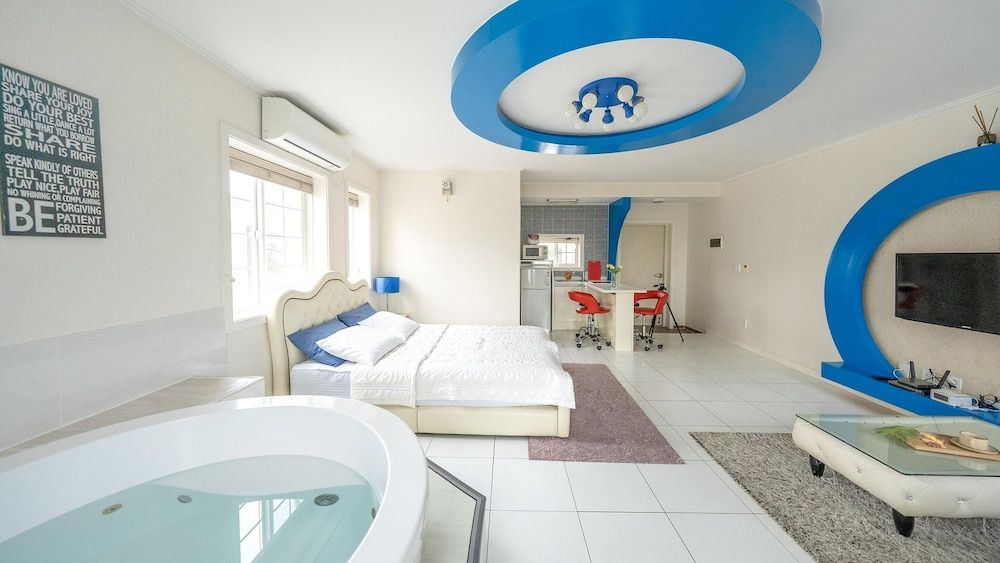 Seonjaedo Secret spa Pension Basic Room, 1 Bedroom (hera_202) 2