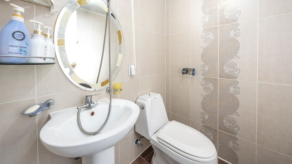 Seonjaedo Secret spa Pension Basic Room, 1 Bedroom (hera_302) 4