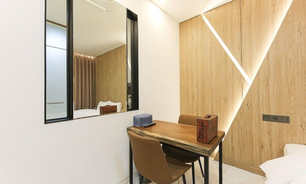 Daegu Hotel Series Lions Park Superior Double Room 7