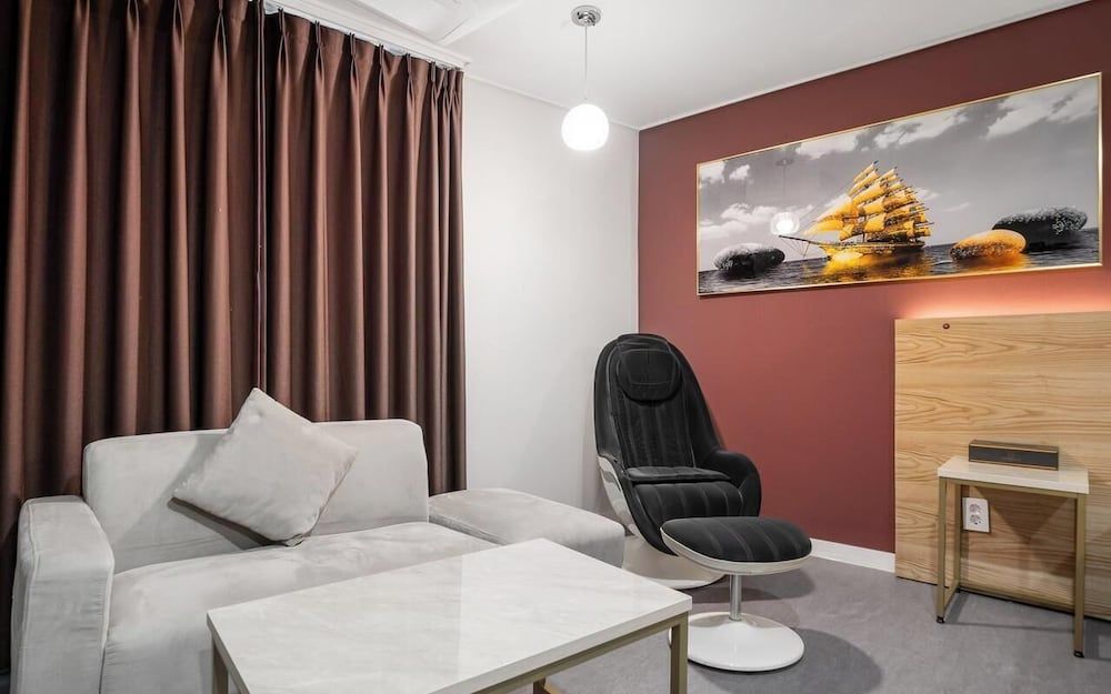 BRIGHTEN HOTEL Royal Family Suite 6