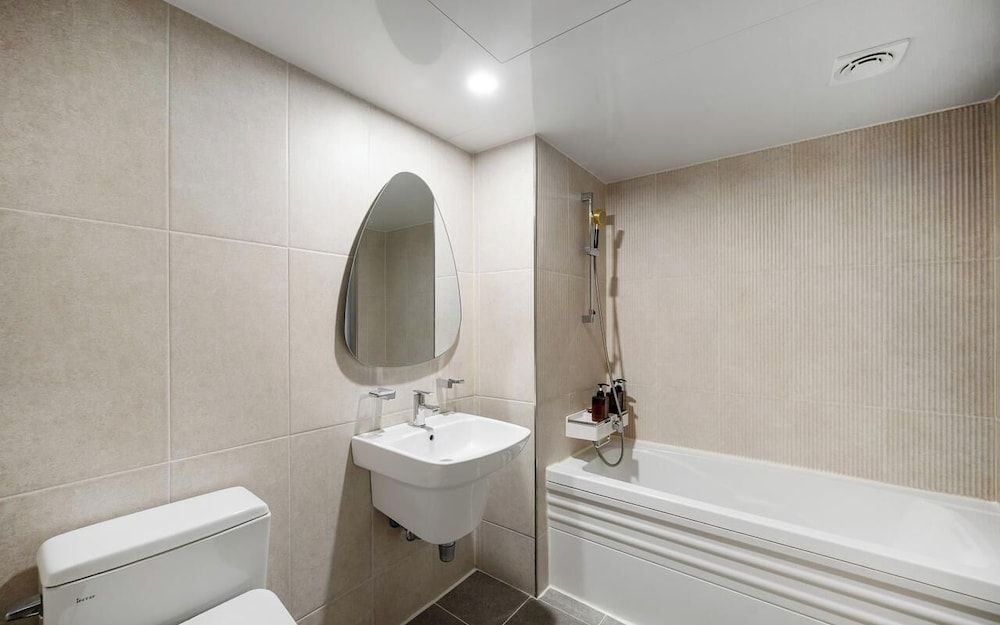 BRIGHTEN HOTEL Royal Family Suite 4