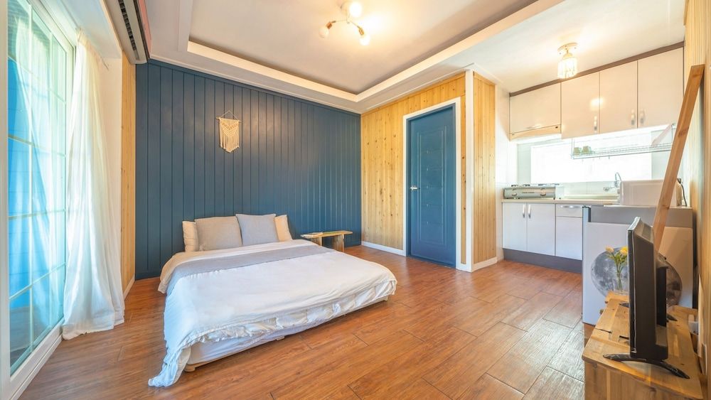 Taean Dalbam pet Pension Basic Room, 1 Bedroom (dalbam2)