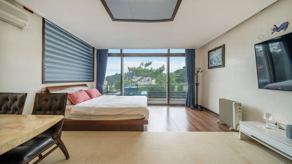 Ganghwado Happyvilly Pension Basic Room, 1 Bedroom (Crystal) 2