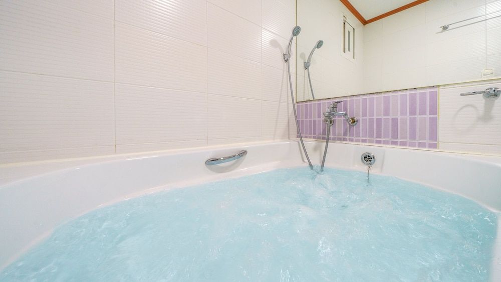 Yangpyeong Beulleosseom pet spa Pension Basic Room, 1 Bedroom (freesia) 8