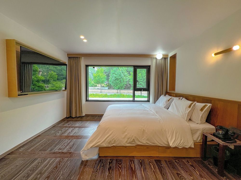 HOTEL KANWOLGE Junior Suite Mountain View