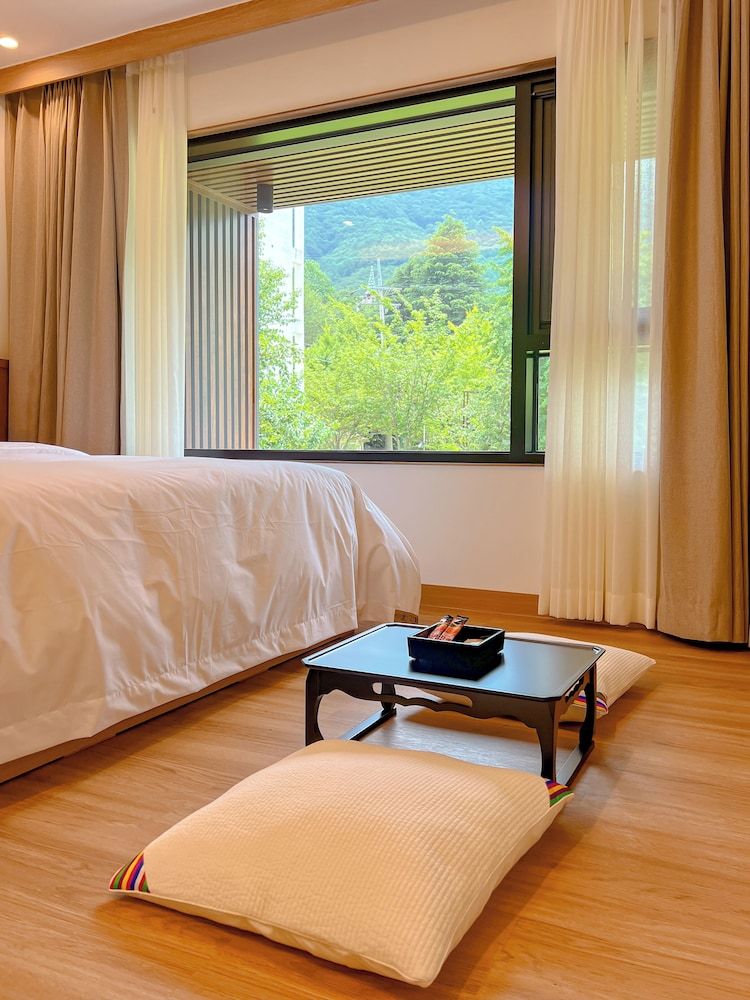 HOTEL KANWOLGE Junior Suite Mountain View 5