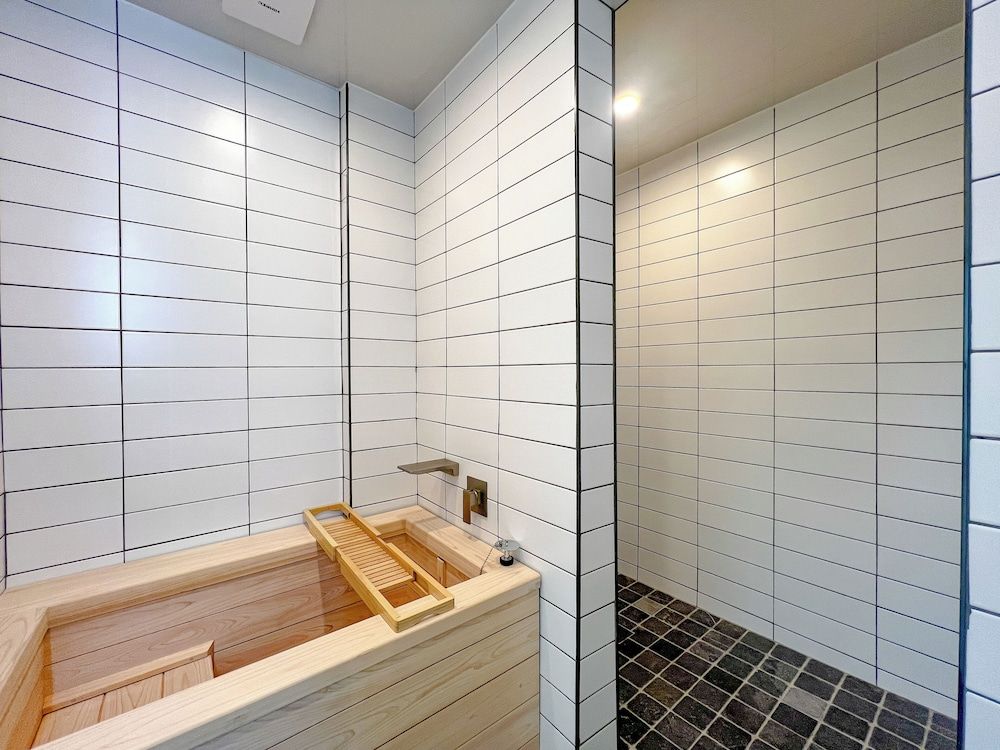 HOTEL KANWOLGE Deluxe Single Twin Hinoki Mountain View 19