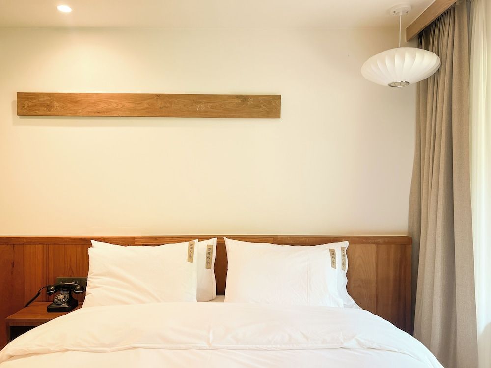 HOTEL KANWOLGE Suite Corner Balcony Mountain View 2