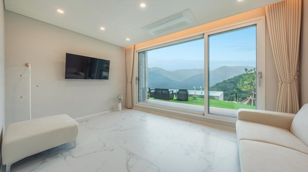 Gapyeong Staysumok Pool Villa Pension Basic Room, 2 Bedrooms (stay1) 10