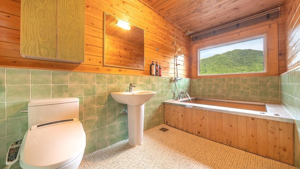 Yangpyeong Isobiyagi Spa Pension Basic Room, 1 Bedroom (Room 104) 4