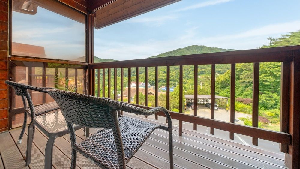 Yangpyeong Isobiyagi Spa Pension Basic Room, 1 Bedroom (Room 103) 5