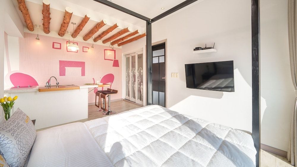 Namhae Aria Spa Pension Basic Room, 1 Bedroom (Timpani VINTAGE (Ocean View/Spa)) 2