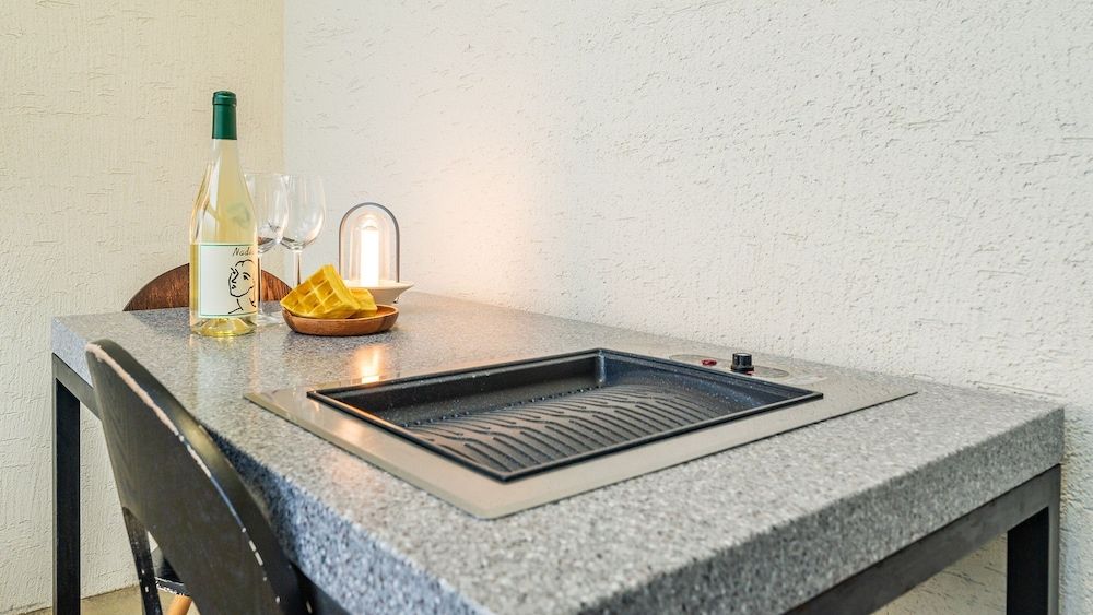 Gangreung Ninarang Spa Pension Basic Room, 1 Bedroom (Room401 (Spa)) 8