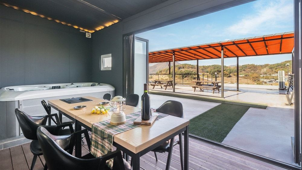 Yeongwol You and I Spa Pension Basic Room, 1 Bedroom (Room 202 (Spa)) 3