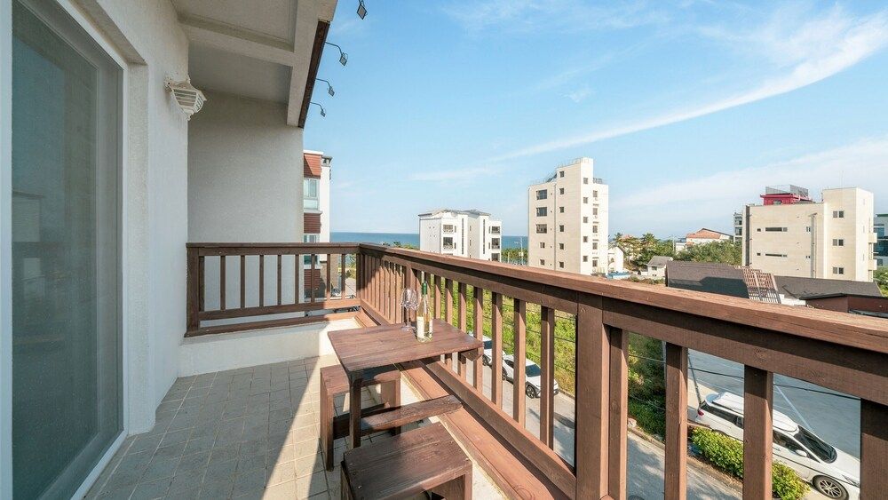 Gangreung Comichi Bada Pension Basic Room, 1 Bedroom (grangblue) 4