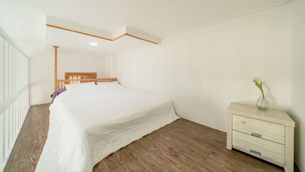 Gangreung Comichi Bada Pension Basic Room, 1 Bedroom (grangblue)