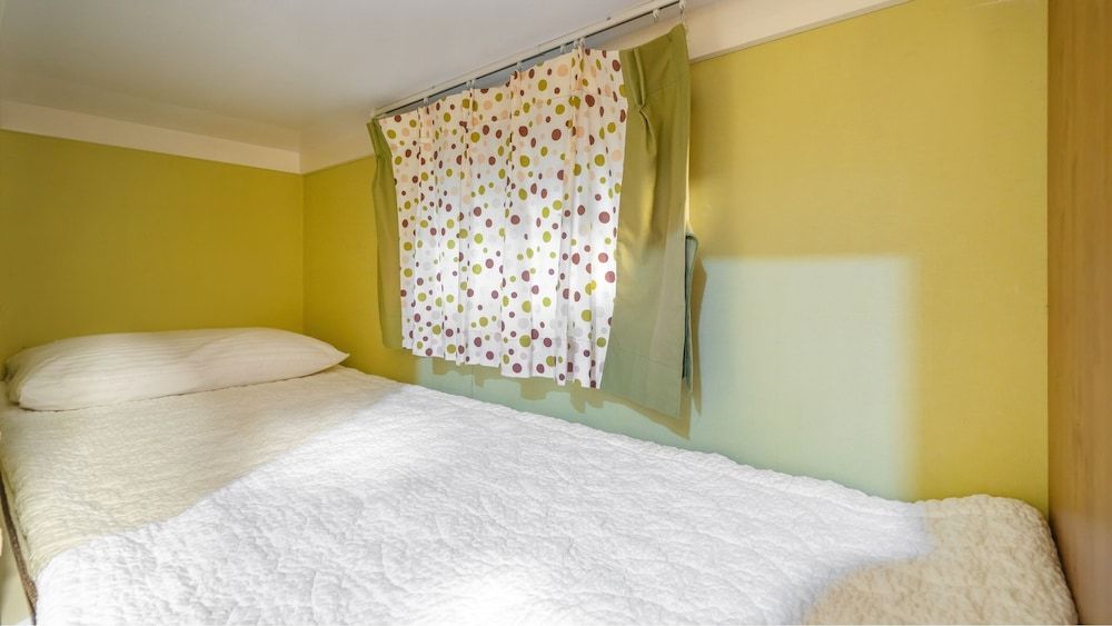 Gapeyong Fourseason Pet Glamping Caravan Basic Room, 1 Bedroom (Caravan6(Private BBQ)) 3