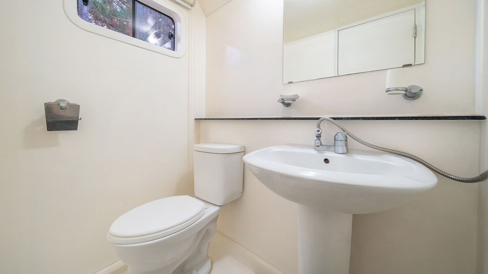 Gapeyong Fourseason Pet Glamping Caravan Basic Room, 1 Bedroom (Caravan6(Private BBQ)) 8