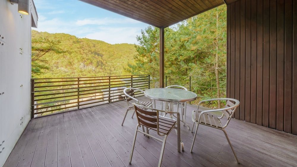 Hongcheon Inmylife Dokche Pension Basic Room, 1 Bedroom (STAY 4) 10