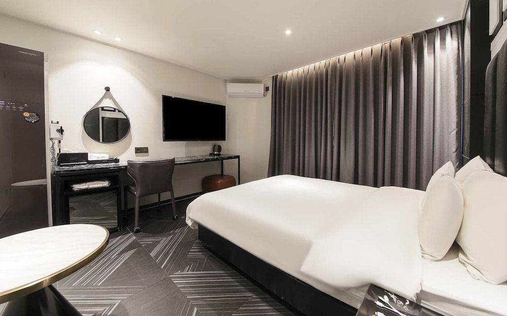 Hotel Azit Panoramic Double Room, Non Smoking, River View 7