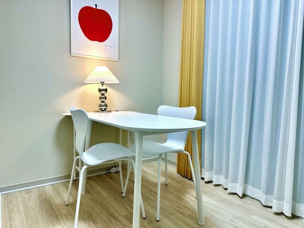 The November Stay Guri Deluxe B (Detachable Type) 7