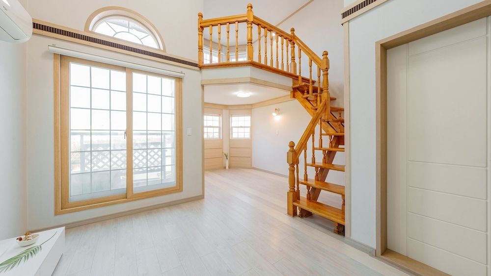 Geoje Peugeot Gomsol Petfriendly Pension