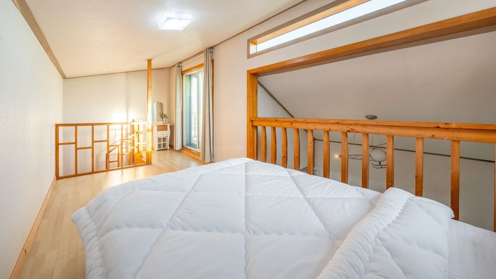 Ganghwa Raube Pet-friendly Pension Basic Room, 1 Bedroom (A 301(Private room/private BBQ/Pet)) 3