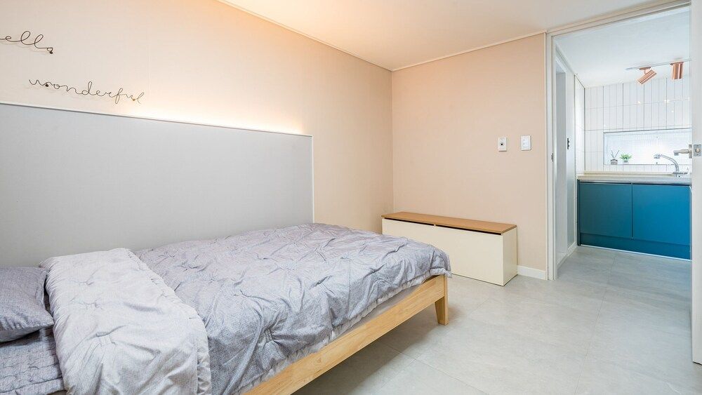 Namhae Yujane Pension Basic Room, 3 Bedrooms (dokchae (Ocean view / Private BBQ)) 3