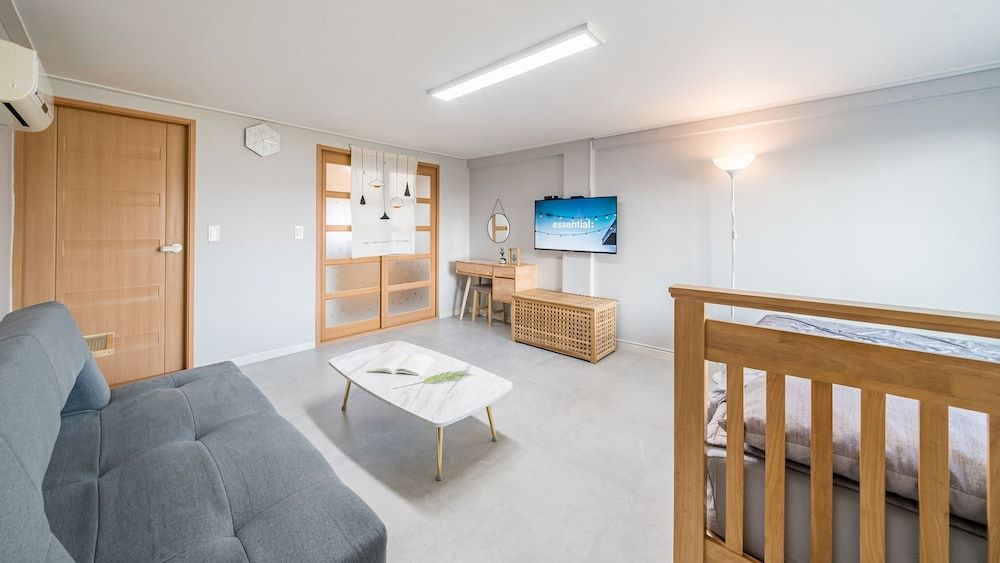 Namhae Yujane Pension Basic Room, 1 Bedroom (B-04(Ocean view)) 8