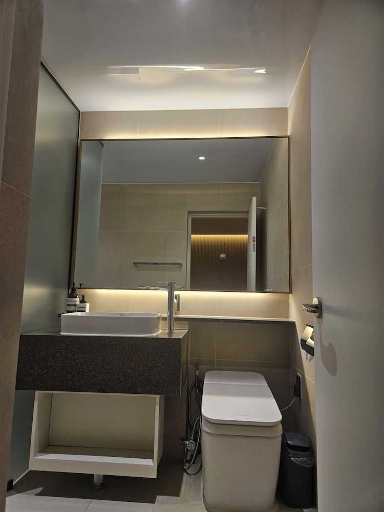 The Gleam Hotel Standard Double Room 5