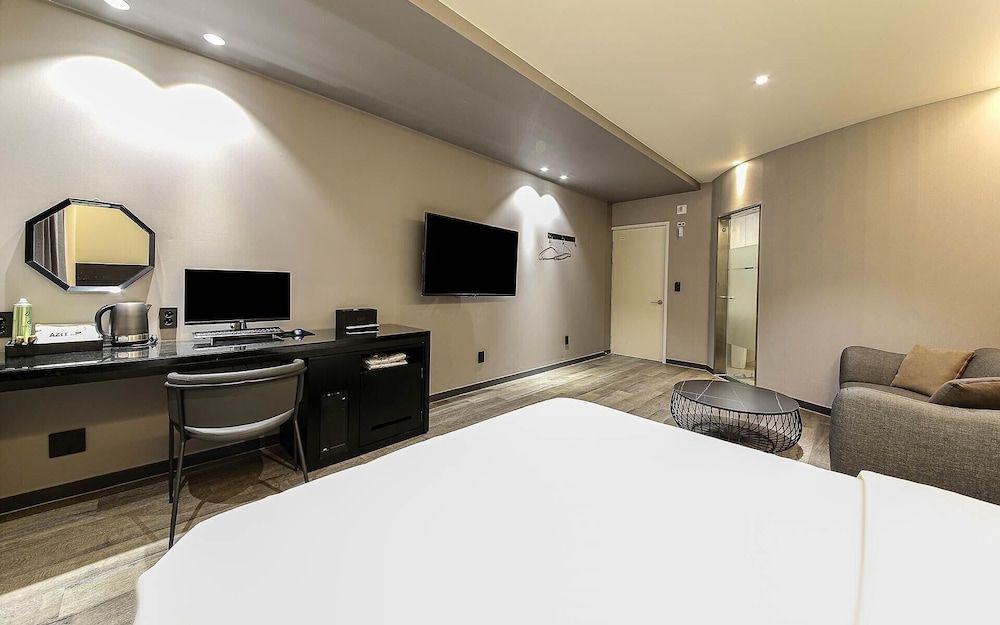 Hotel Azit - Sinsigaji Deluxe Double Room, Private Bathroom, City View 29