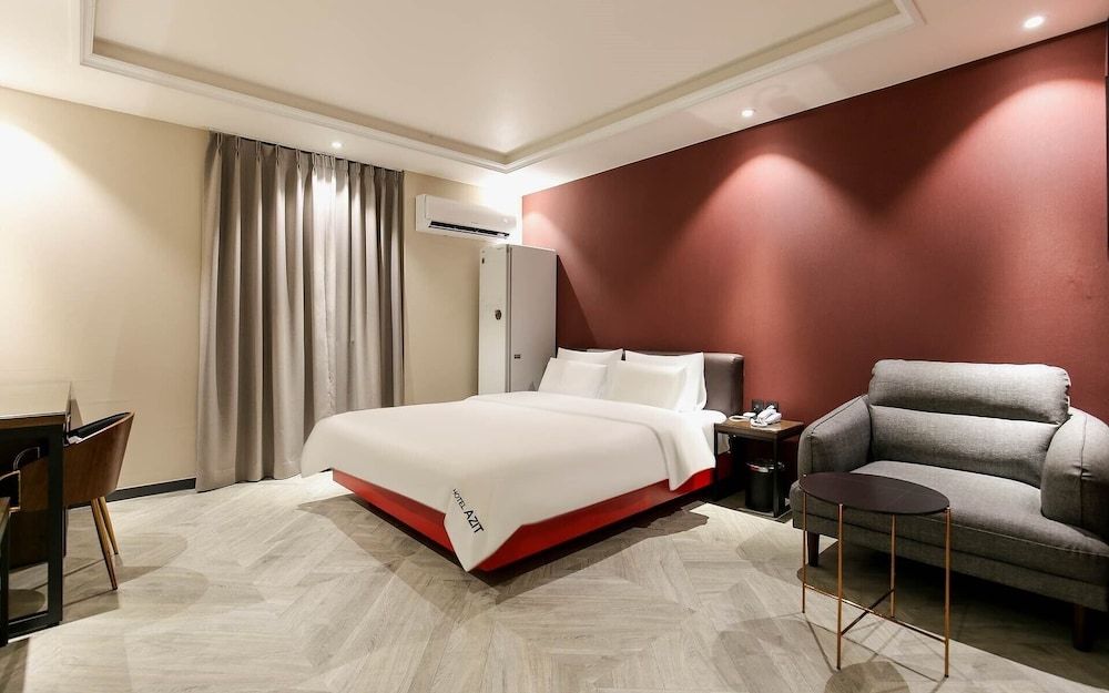 Hotel Azit - Sinsigaji Premium Double Room, Private Bathroom, City View 4