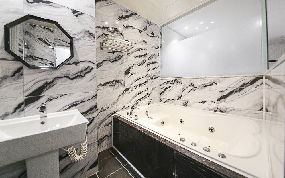 Hotel Azit - Sinsigaji Deluxe Double Room, Private Bathroom, City View 21