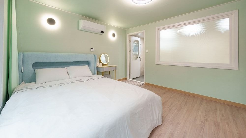 Danyang Greennarae Dokche Poolvilla Pens Basic Room, 2 Bedrooms (Riverview Pool Villa (BBQ, Spa, 2BR)) 2